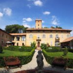 Castello di Razzano: Dormire in un castello